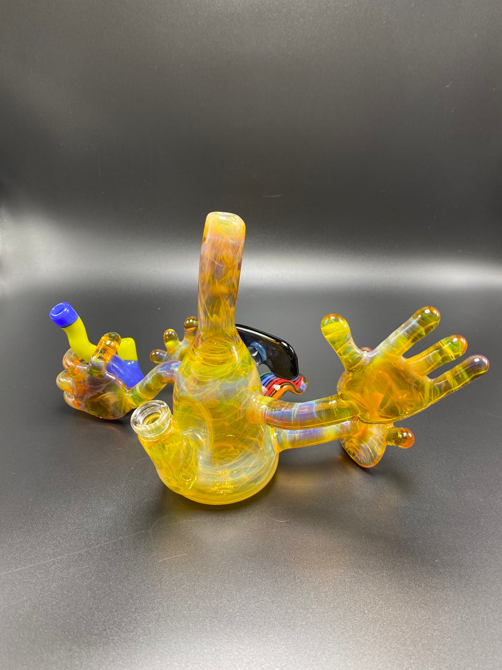 Glass Circus / Sandy Motion