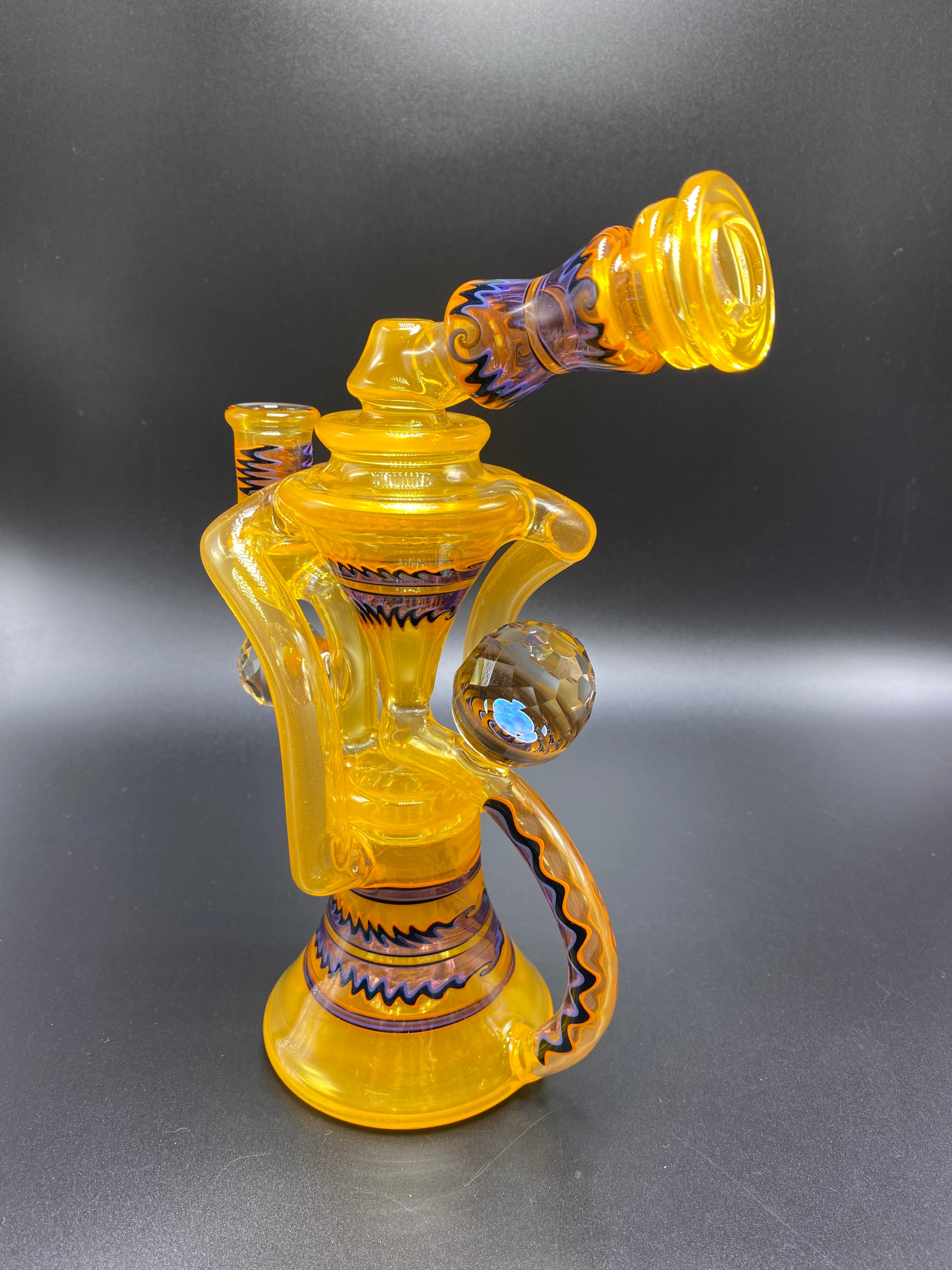 Distortion Glass / Tangie Floating Recycler